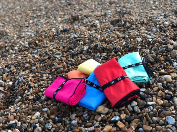 6 X Extra-Large Microfibre Towel Bundle - Image 2