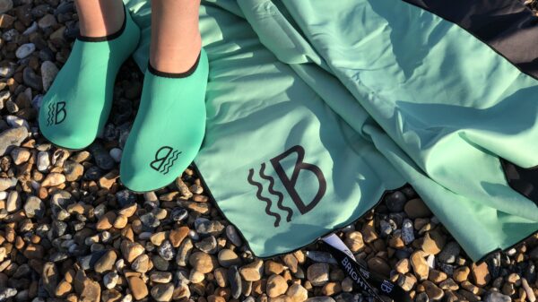 *NEW* Double XL Microfibre Towel - Image 2